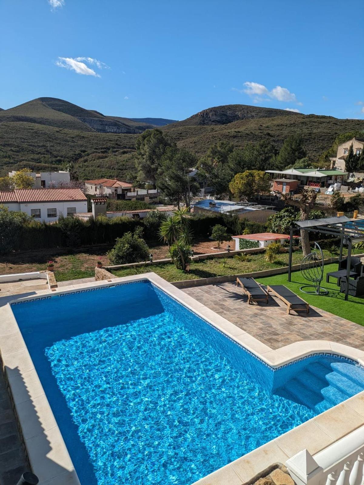 Buen Estar, Piscina, Barbacoa, Jacuzzi En Valencia Turís Exterior foto